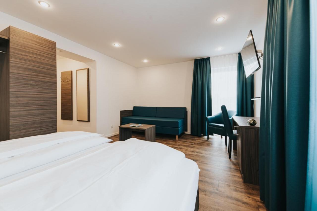 Hotel Restaurant Adria Stuben Bruehl ภายนอก รูปภาพ