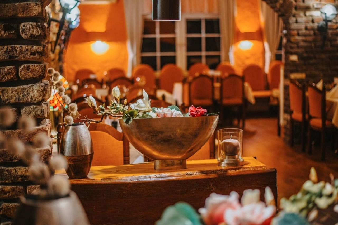 Hotel Restaurant Adria Stuben Bruehl ภายนอก รูปภาพ